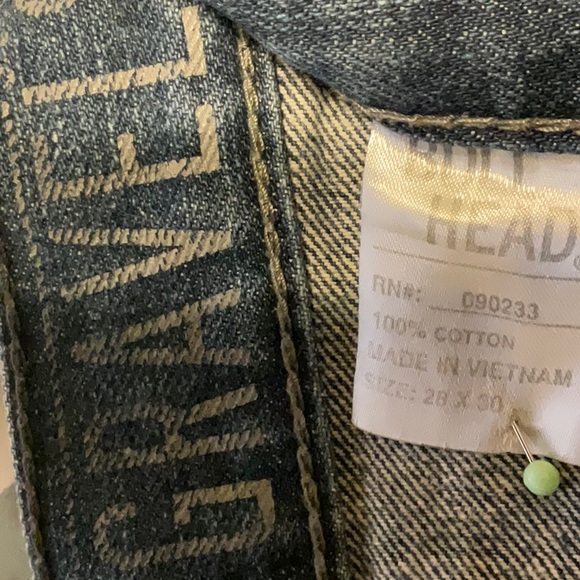 Bullhead young men’s jeans bundle. 2 blue jeans 100 percent cotton, 1 tan jeans - Picture 6 of 16